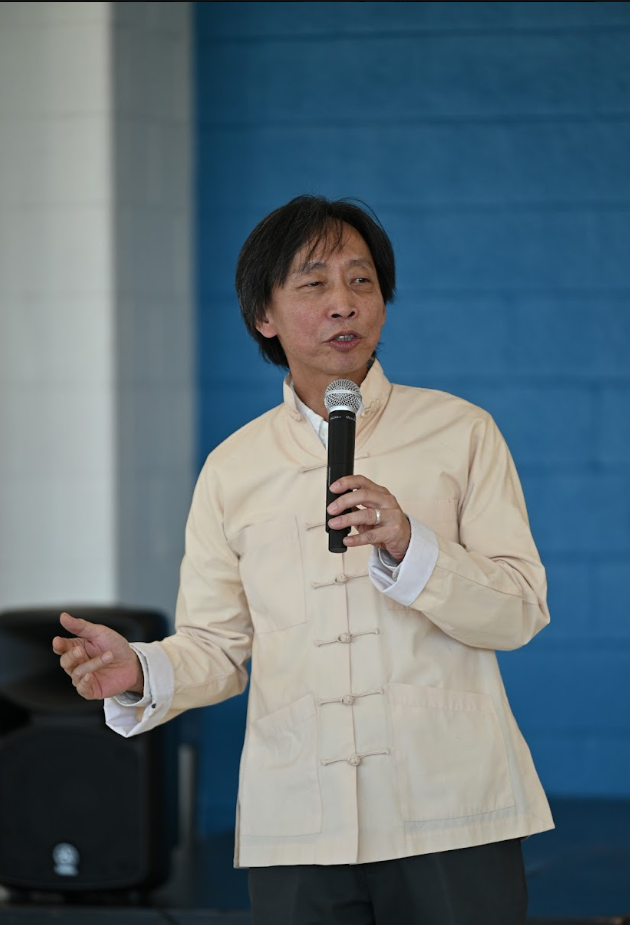 Principal Su Yaohua of Capital Chinese School speaks